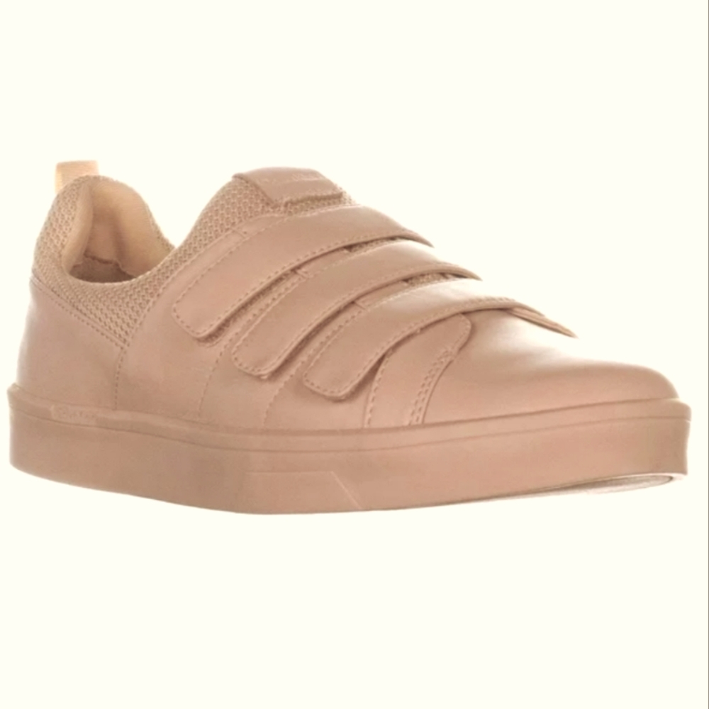 Calvin Klein Being shoes